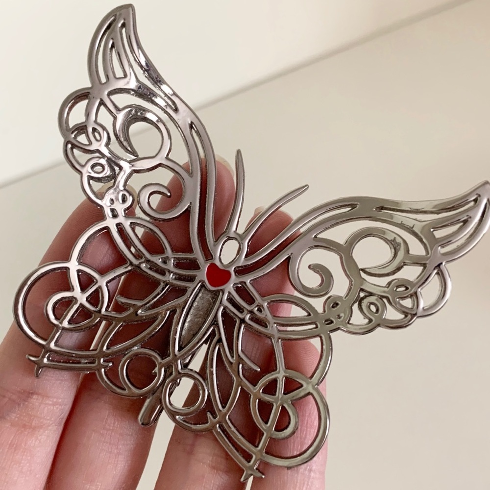 NWOT Butterfly clip (Neiman Marcus)